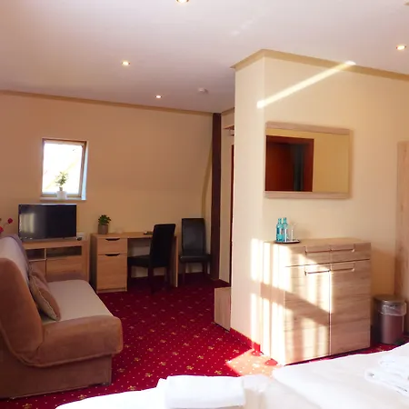 Ξενοδοχείο Friedchen Mit Eigener Fleischerei Artern