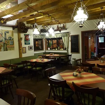 فندق Friedchen Mit Eigener Fleischerei