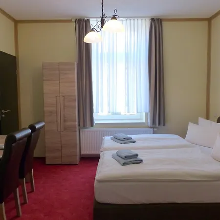 فندق Friedchen Mit Eigener Fleischerei 3*