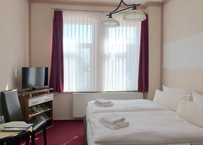 Ξενοδοχείο Friedchen Mit Eigener Fleischerei Artern